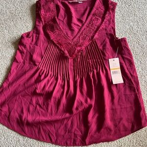 Nanette Lepore Red Sleeveless Pleated Blouse